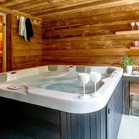 entretien de jacuzzi Lanmeur-1