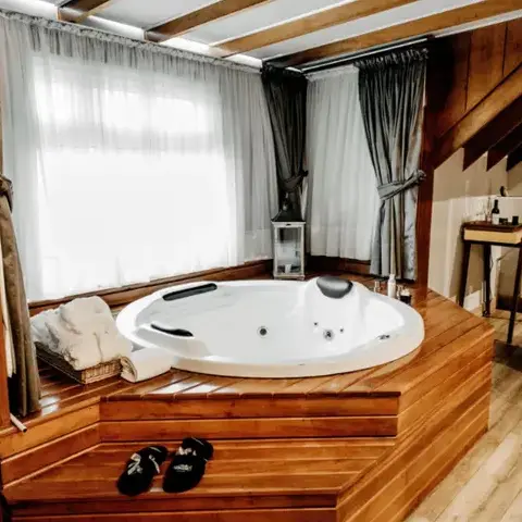 jacuzzi à Landivisiau - image 2