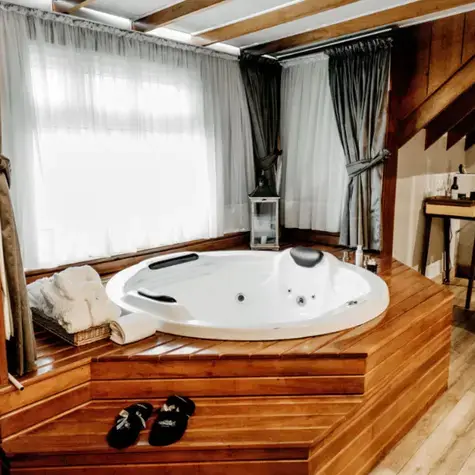 jacuzzi Lanmeur-1
